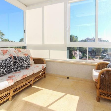 Apartamento Golf Pau Casals 阿尔比尔 外观 照片